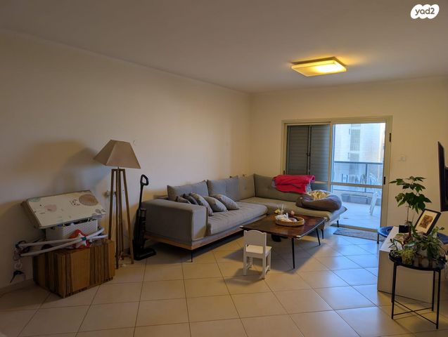 דירה, גדעון האוזנר 9, רמות הרכס, באר שבע