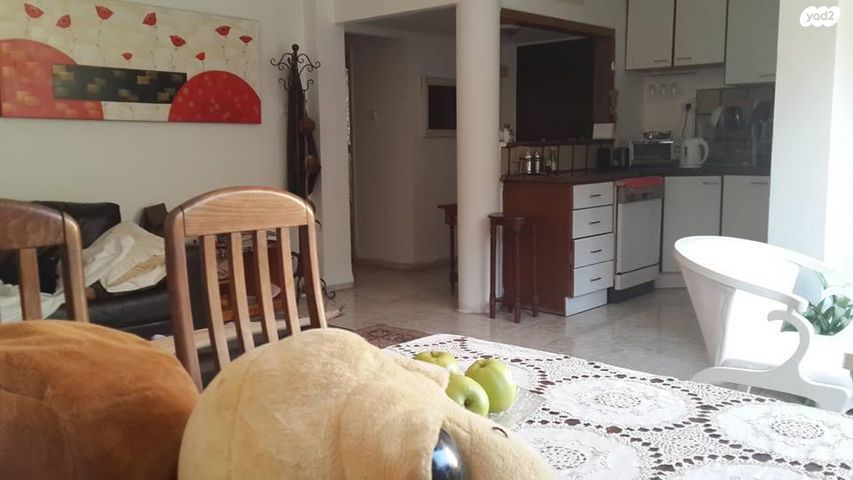 ברל כצנלסון 30