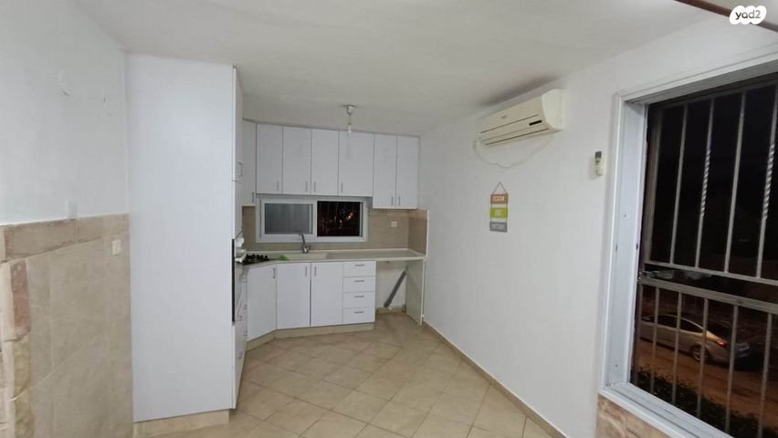 דירה, רחבעם זאבי 32, מרכז מזרחי, נס ציונה