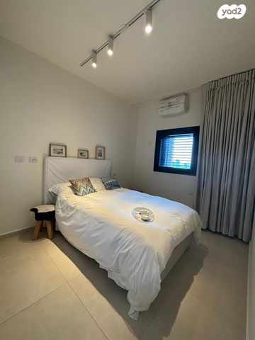 דירה, דרך מנחם בגין 146, מונטיפיורי, הרכבת, תל אביב יפו