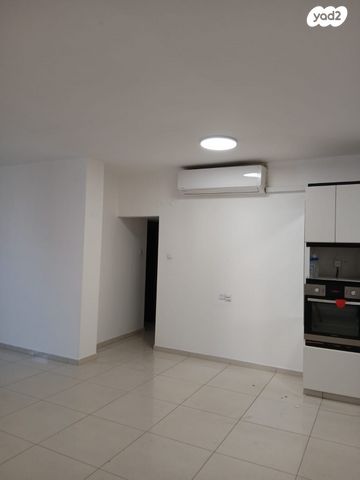 דירה, מפרץ שלמה 43, קרית שרת מערב, חולון