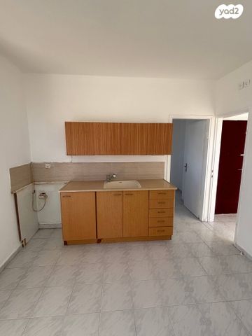 דירה, היבנר 48, כפר גנים א, פתח תקווה