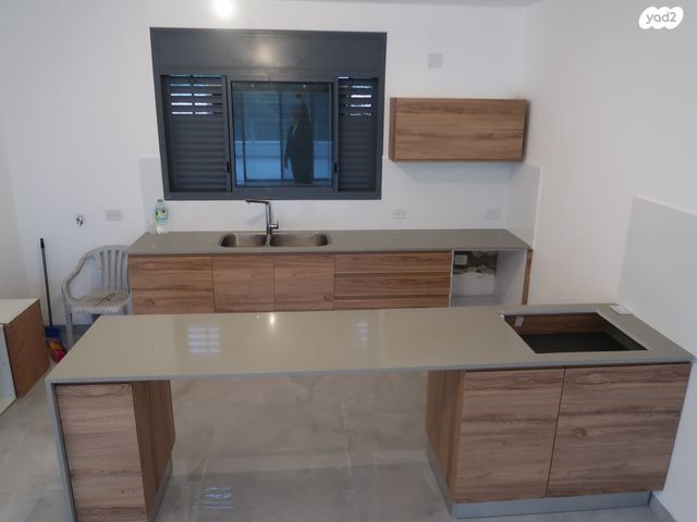 בית פרטי/ קוטג', נופך 1, מנות, מנות