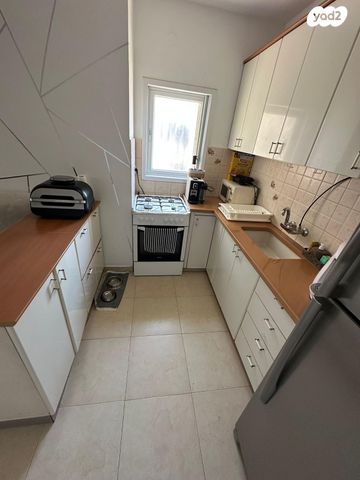 דירה, צ"ג בנות 15, רמב"ם, ראשון לציון