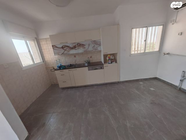 דירה, דרך צמח השדה 6, צמח השדה, מעלה אדומים