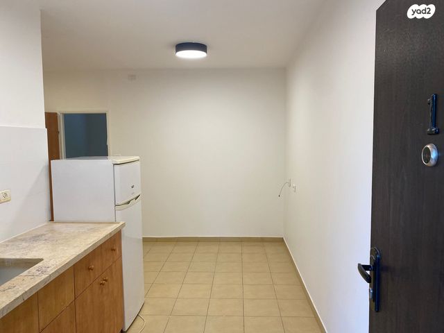 שדרות הראשונים 46