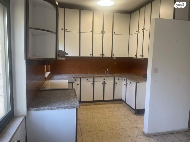 דירה, יהושע בן נון 34, קטמון הישנה, ירושלים