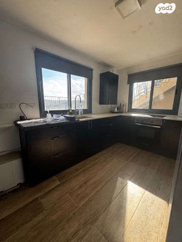 דירת גן, הנחל 70, גינות שומרון, קרני שומרון