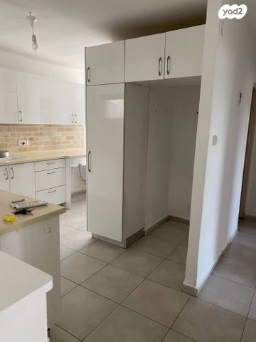 דירה, הררי 3, נווה יהושע, ערמונים, רמת גן