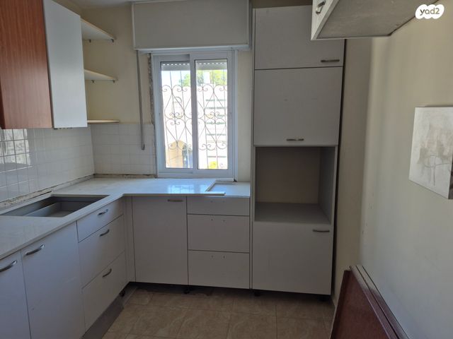 דירה, הנחלים 172, הנחלים, מעלה אדומים