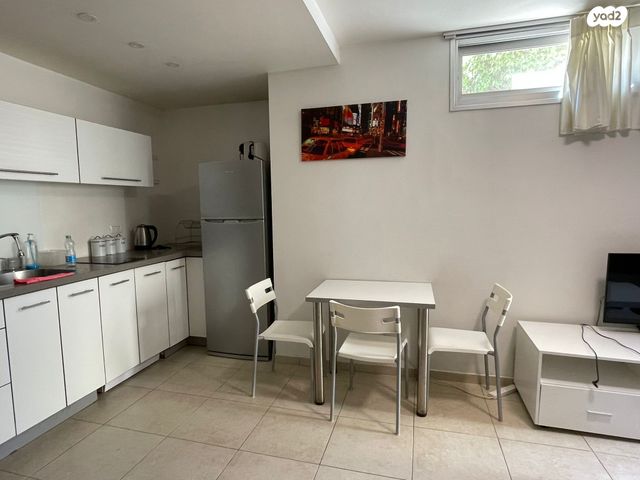 יחידת דיור, קצרין 33, נווה דקלים, ראשון לציון