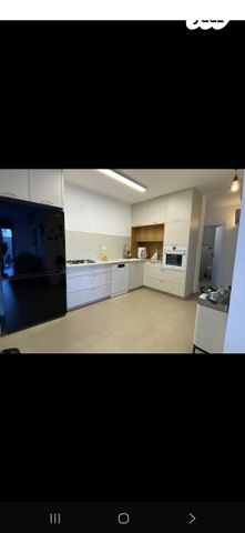 דירת גן, פול סמואלסון 8, פסגות אפק, ראש העין