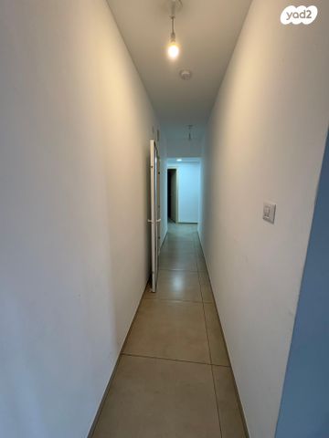 דירת גן, מצדה 26, אורנים, מעלות תרשיחא