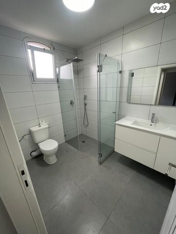 דירה, א.ל. זיסו 31, בת גלים, חיפה