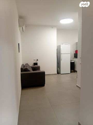 דירה, ניסנבוים 12, שאר העיר, בני ברק