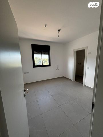 דירה, לשם 45, שאר העיר, אריאל