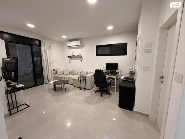 יחידת דיור, פעמונית 2, שאר העיר, עומר