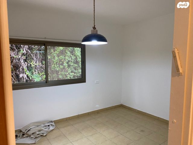 דירה, שדרות הראשונים 46, ערוגות, ערוגות