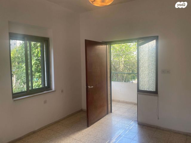 דירה, יהושע בן נון 34, קטמון הישנה, ירושלים