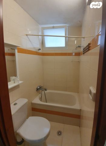 דירה, הרב יצחק חי טייב 10, הר נוף, ירושלים