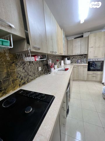 דירה, שדרות ירושלים 198, קרית שרת מזרח, חולון