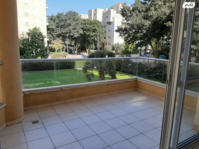 דירה, תשרי 7, קרית השרון, נתניה