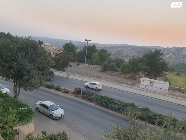 דירה, נלסון גליק 19, רמות, ירושלים