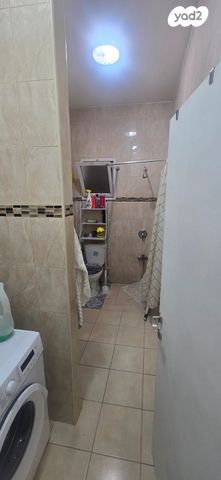 דירה, רגבים 10, גני אביב, לוד