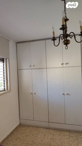 דירה, ז'בוטינסקי 13, מרכז דרום, רעננה