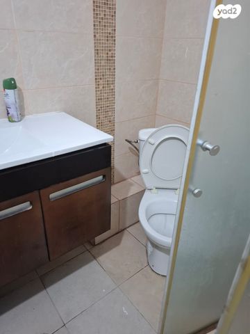 דירה, רות 23, שעריה, פתח תקווה