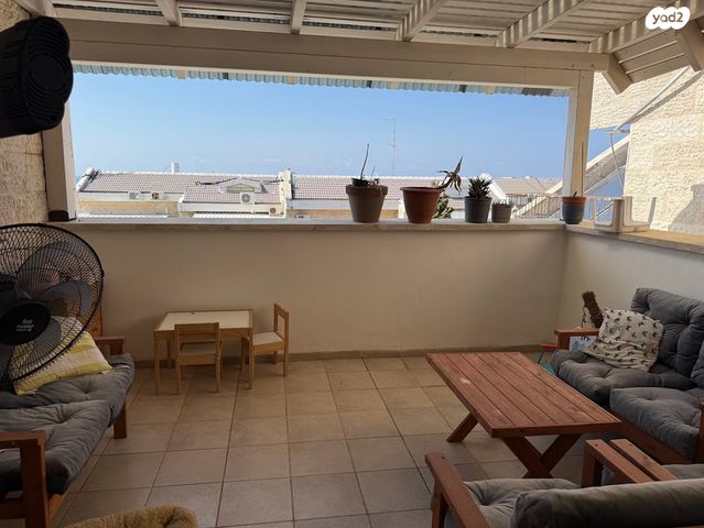 גג/ פנטהאוז, רבי יהודה הנשיא 4, נווה דוד, חיפה