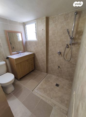 דירה, תרנ"א 28, מרכז העיר, חדרה