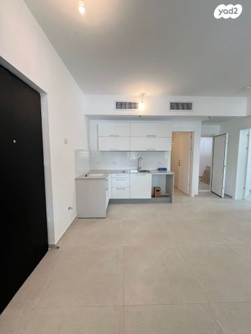 דירה, לואי מרשל 5, הצפון החדש - צפון, תל אביב יפו