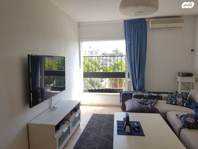 דירה, עזרא קורין 12, נווה חן, תל אביב יפו