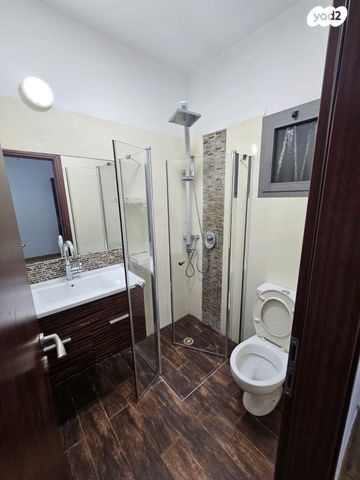 דירה, אורנים 40, מרכז העיר, עפולה