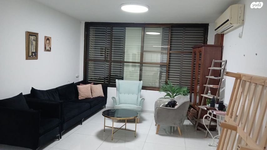 יהושע חנקין 62