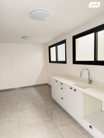 דירה, הידידות 1, שרונה, כפר יונה