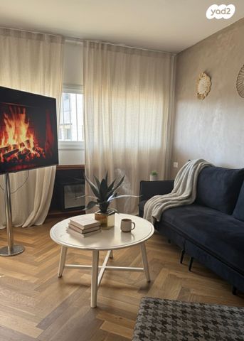 דירה, ארלוזורוב 71, שכונת הראשונים, רמת גן