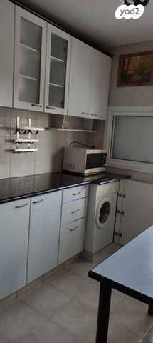 דירה, רבי שלום שבזי 1, רובע ה', אשדוד