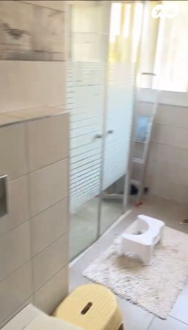 דירת גן, עת הזמיר 9, מגדים, מעלה אדומים