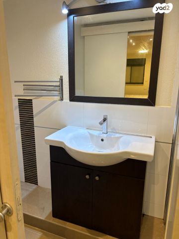 סטודיו/ לופט, נתן קומוי 7, זיו, חיפה