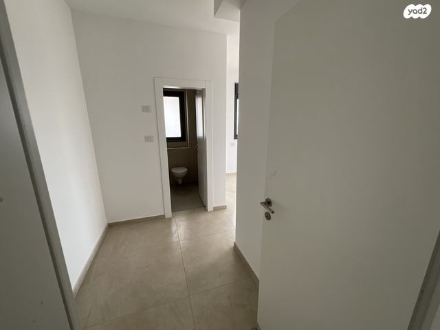 דירה, יהדות איטליה 70, רמת יורם, נתיבות