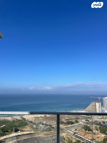 גג/ פנטהאוז, יוחנן הסנדלר 8, דרום חדש, פארק הים, בת ים