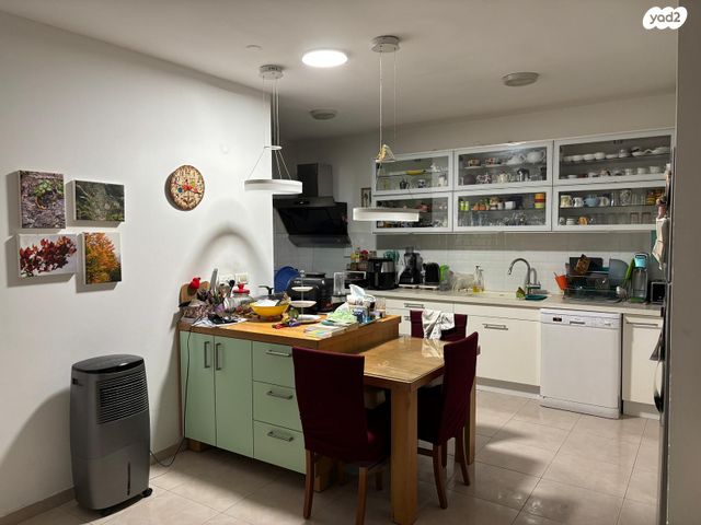 דירה, טיומקין 14, ראשונים, ראשון לציון