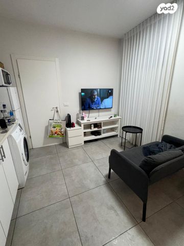 שדרות רוטשילד 11