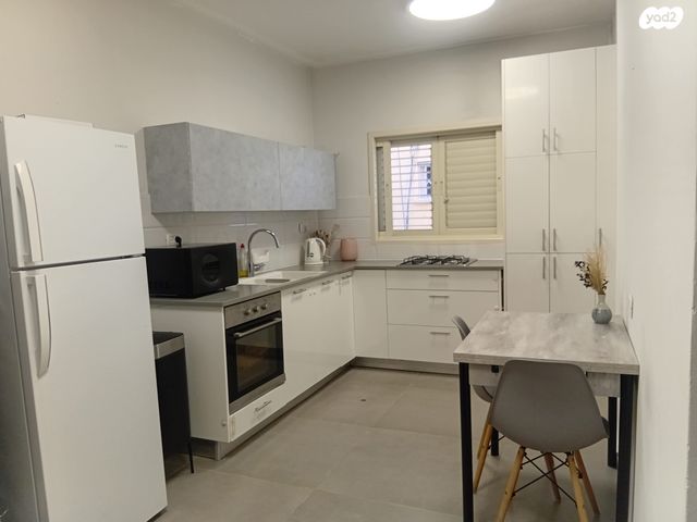 דירה, ניסנבוים 12, שאר העיר, בני ברק