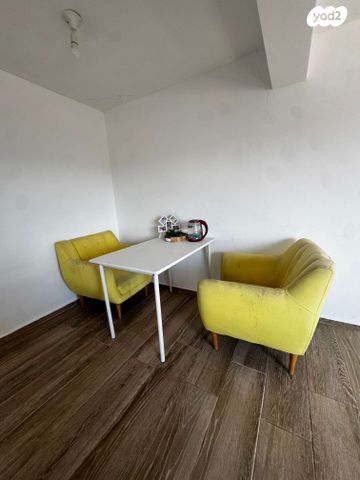 דירת גן, הנחל 70, גינות שומרון, קרני שומרון