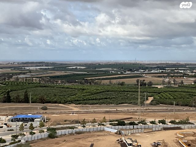 דירה, יהדות איטליה 70, רמת יורם, נתיבות