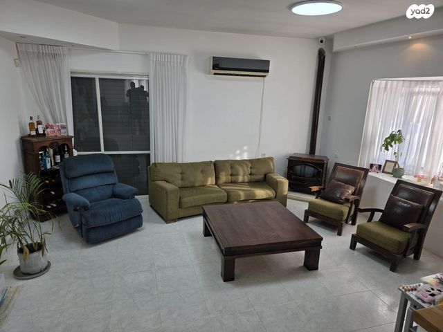 בית פרטי/ קוטג', חבצלת הנגב 78, נווה נוי, באר שבע