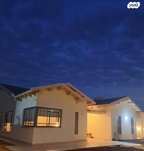 בית פרטי/ קוטג', הפרחים 1, בית השיטה, בית השיטה